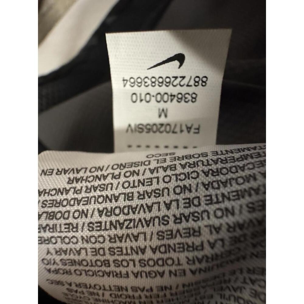 Nike Windrunner D.Y.E. Packable Running Jacket Sz Medium DR2827-010 Black Grey - Picture 3 of 3